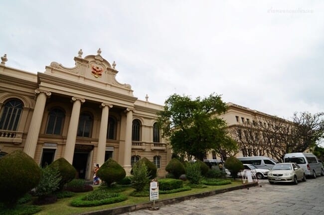 เที่ยววัดพระแก้วในวันหยุด